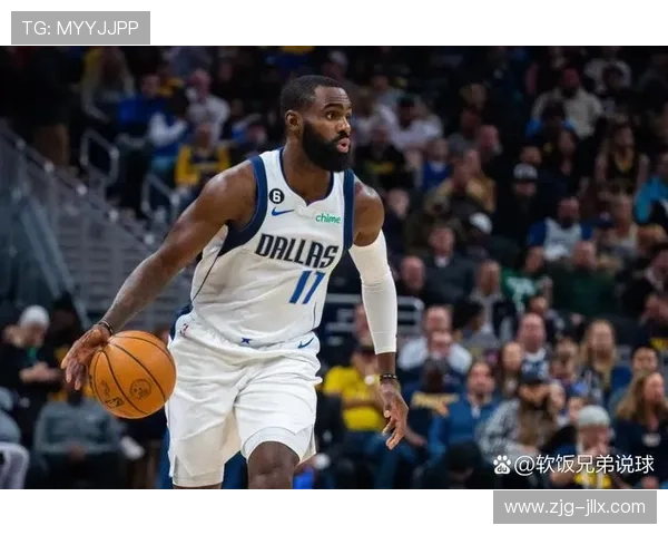 弗菲表现出色6投3中贡献12分3篮板1助攻1盖帽展现实力